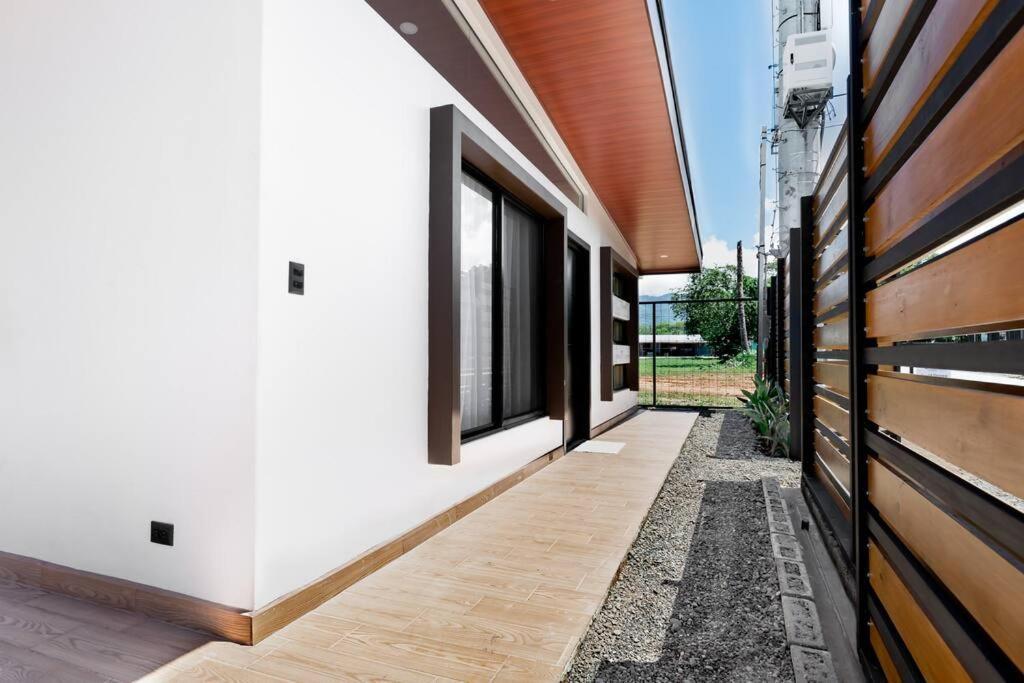 Casa Coral - Great Location - High Speed Internet Villa อูวีตา ภายนอก รูปภาพ